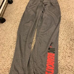Majestic bearcats joggers size medium very comfy